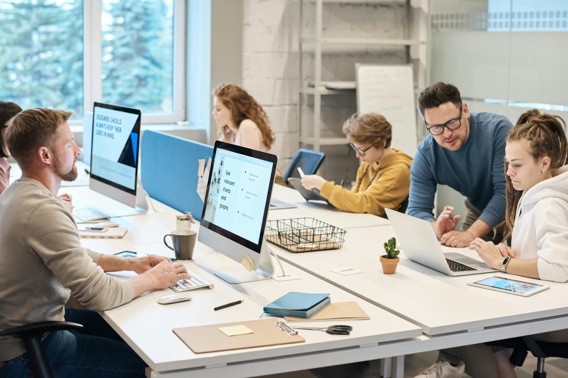 qual-a-diferenca-entre-uma-central-de-compras-e-um-software-de-compras